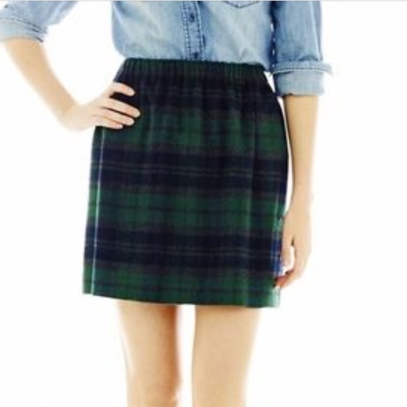 Joe Fresh Dresses & Skirts - NWT Joe Fresh Plaid Wool Skirt